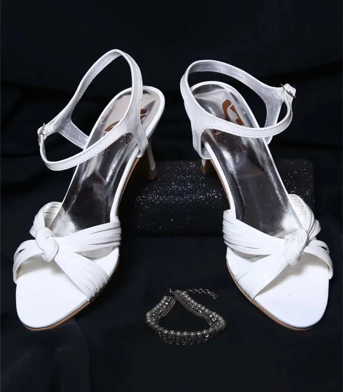 Knot Heels Sandals