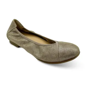 Revere Women's Nairobi Slip On Flat Shoe - Champagne Angle