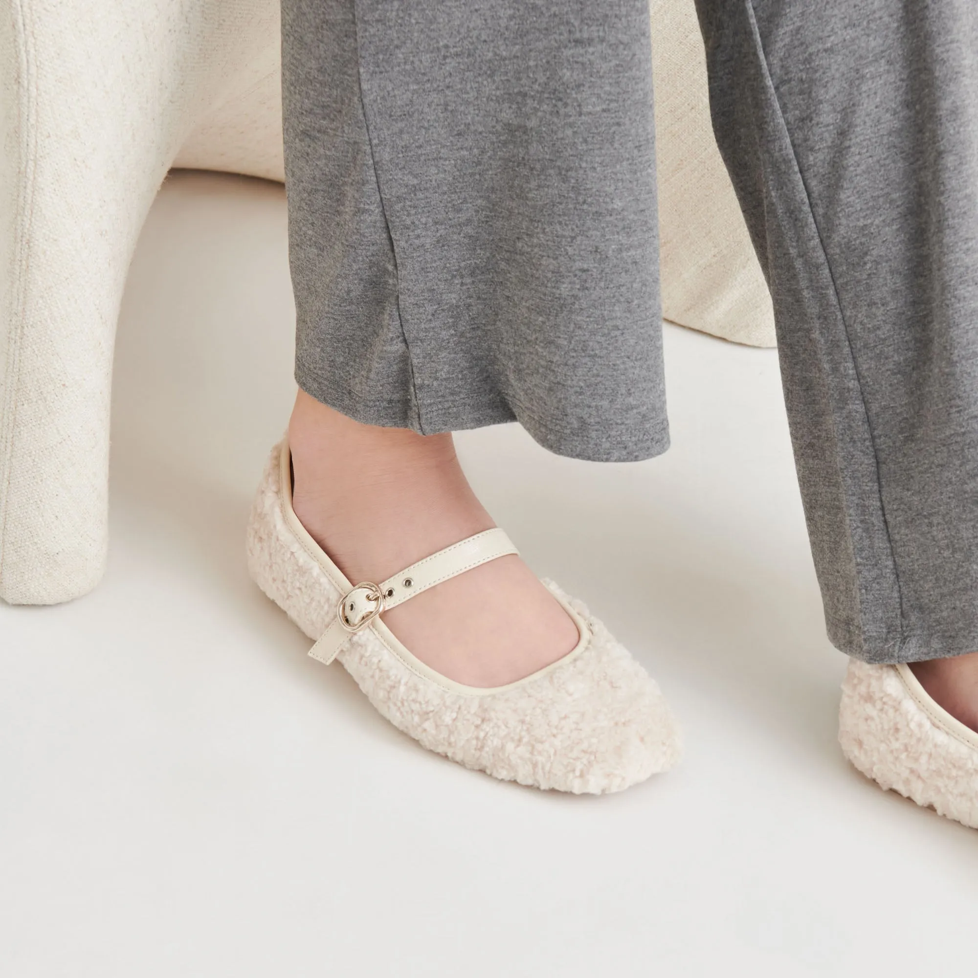 RODNI PLUSH BALLET FLATS CREME PLUSH